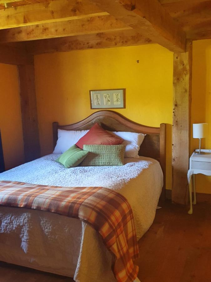Bed and Breakfast Streamside Country Manor Walton Екстер'єр фото