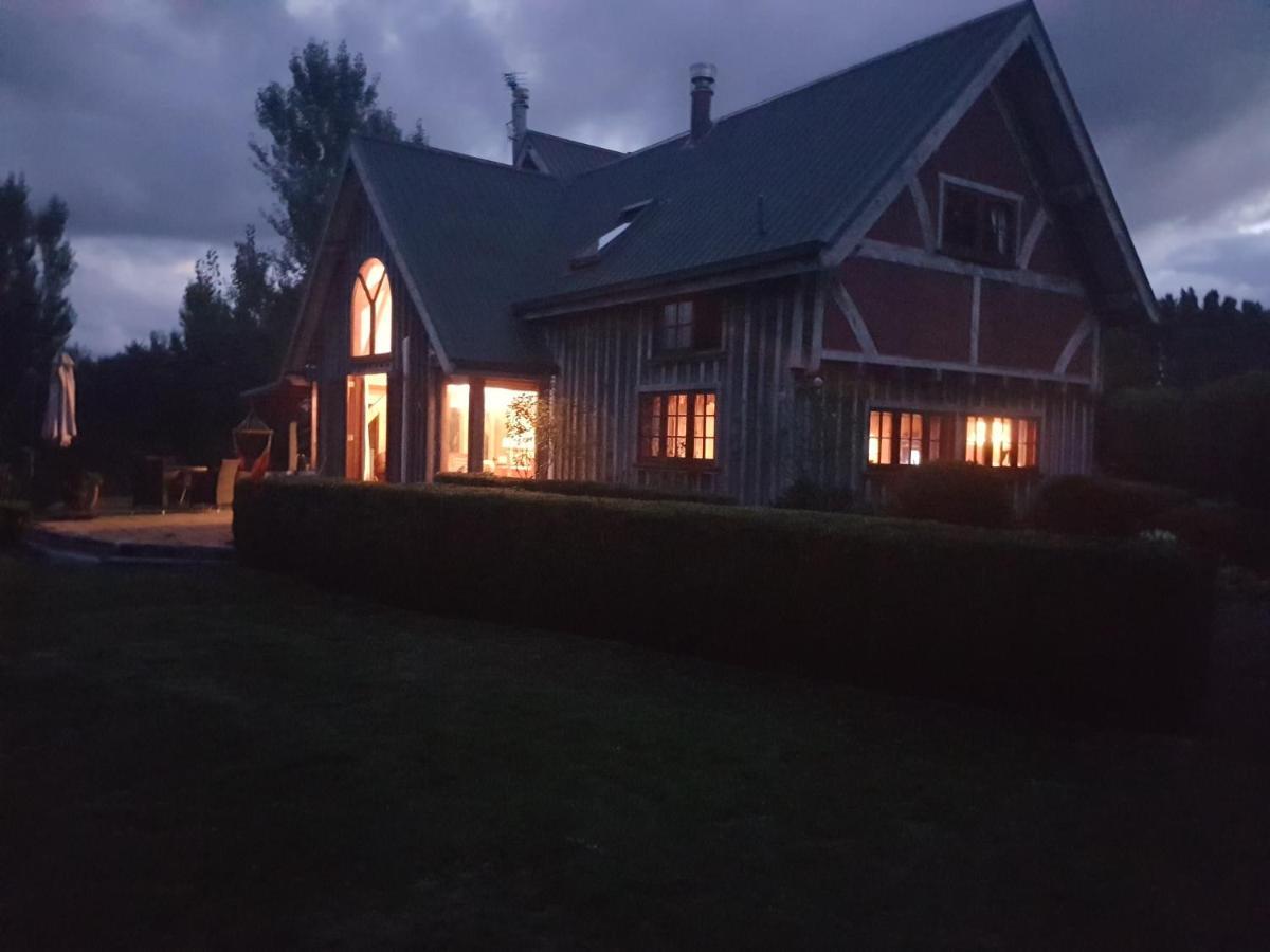 Bed and Breakfast Streamside Country Manor Walton Екстер'єр фото