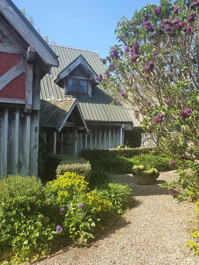Bed and Breakfast Streamside Country Manor Walton Екстер'єр фото