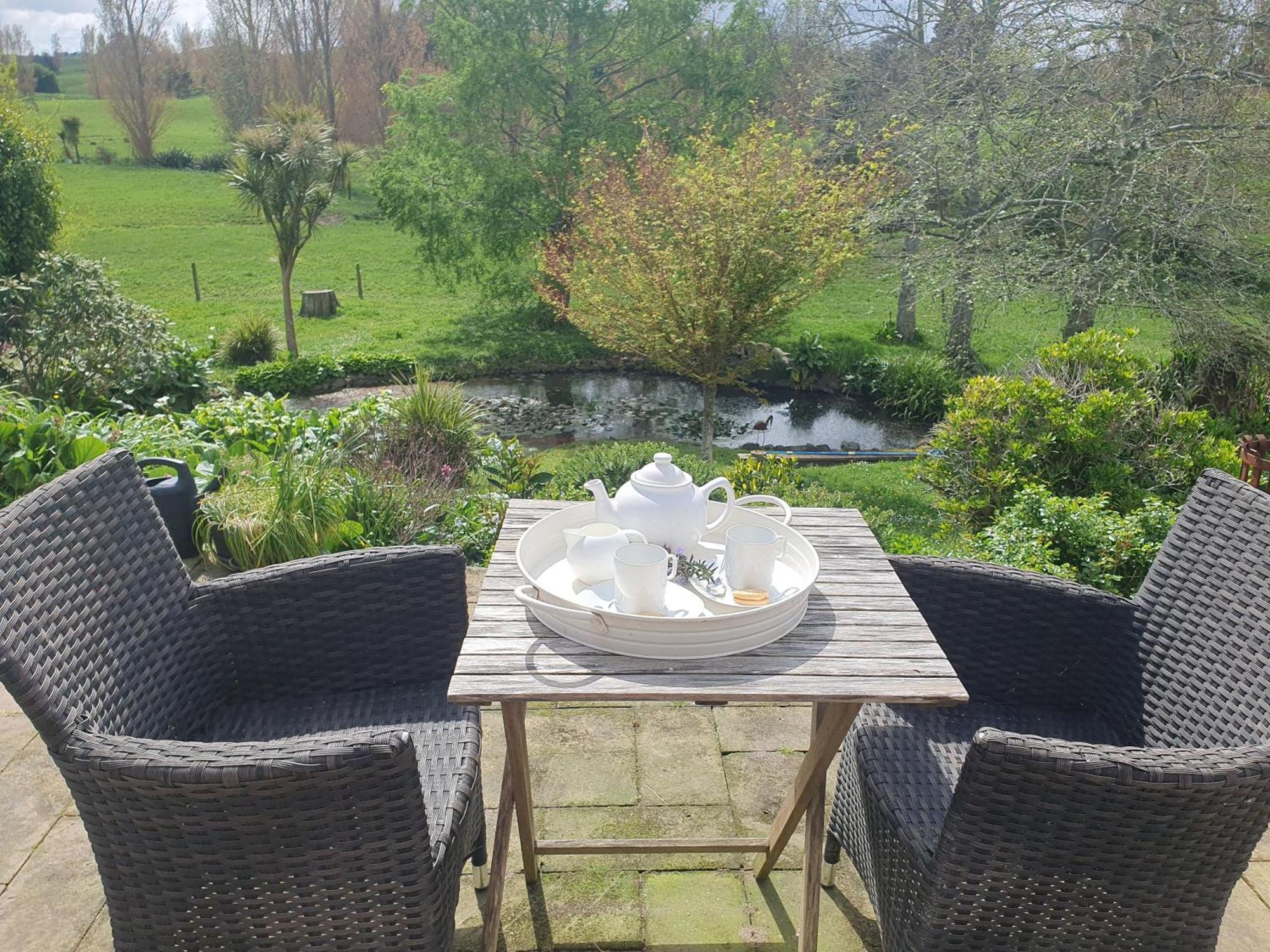 Bed and Breakfast Streamside Country Manor Walton Екстер'єр фото